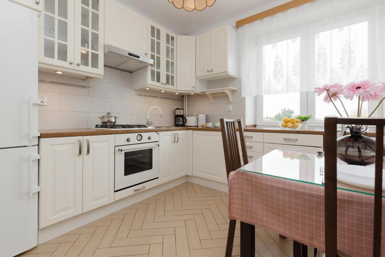 Metro Raclawicka Cozy Studio Apartment By Noclegi Renters Варшава Екстер'єр фото